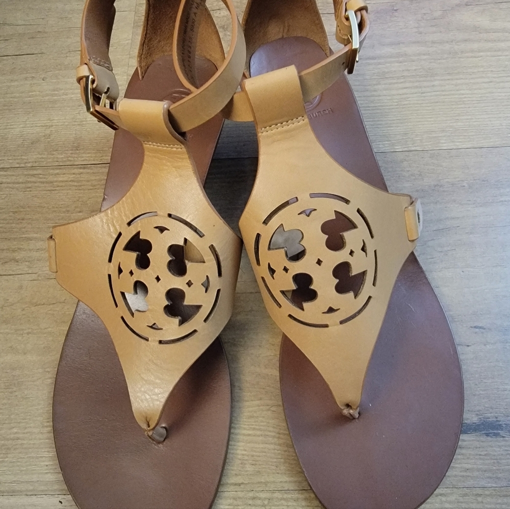 Tory Burch Zoey Leather Logo Wedge Sandals - Picture 7 of 12